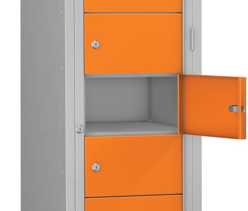 10 Door compartment closeup